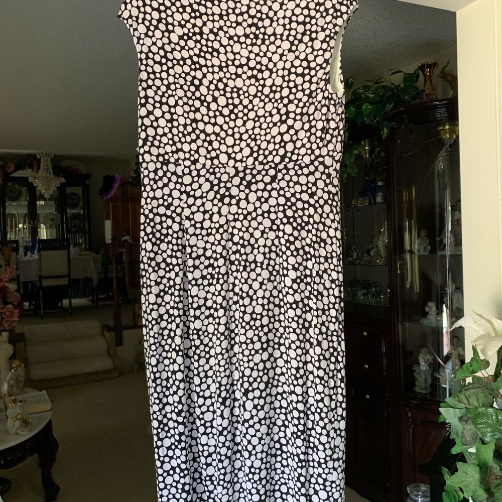 Pocka dot dress